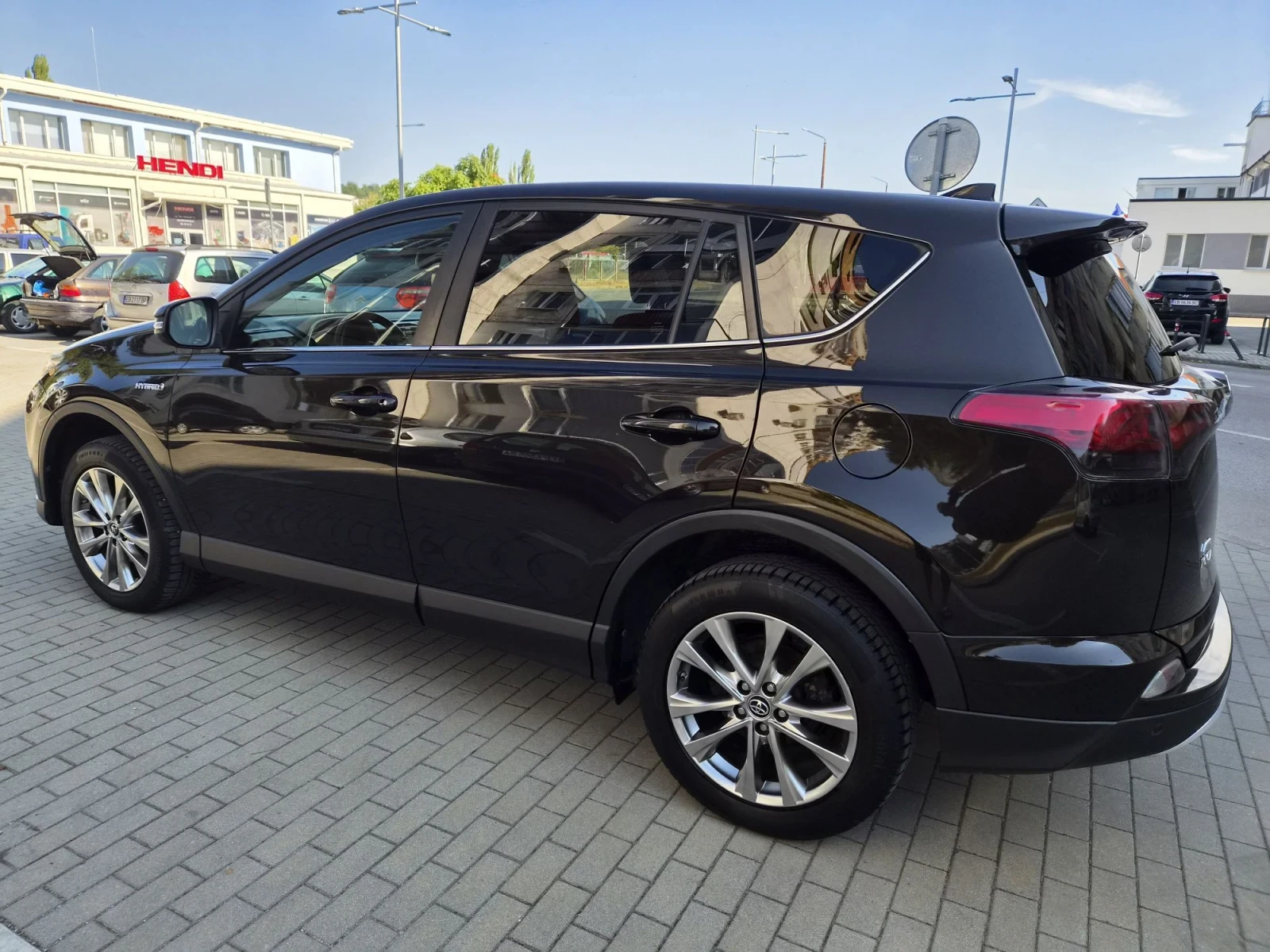 Toyota Rav4 2.5 197k.s HYBRID, снимка 6 - Автомобили и джипове - 55936152