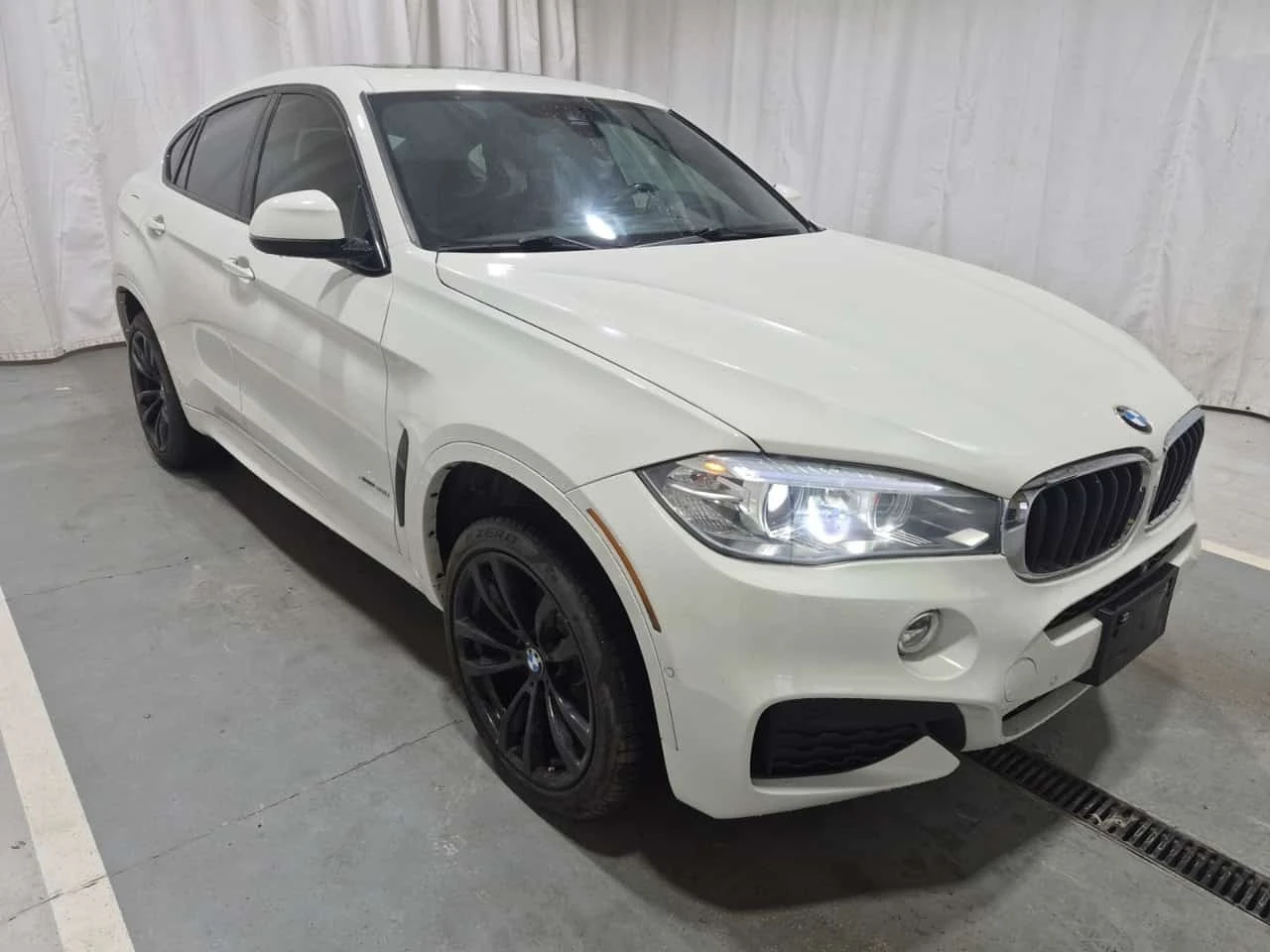 BMW X6 * Xdrive35i * CARFAX * H/K ����� * 360 *  | Mobile.bg � ����������� 3