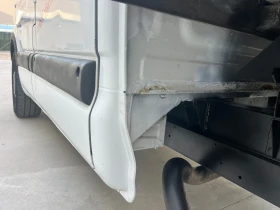 Renault Master 2.5 клима/7 места, снимка 12