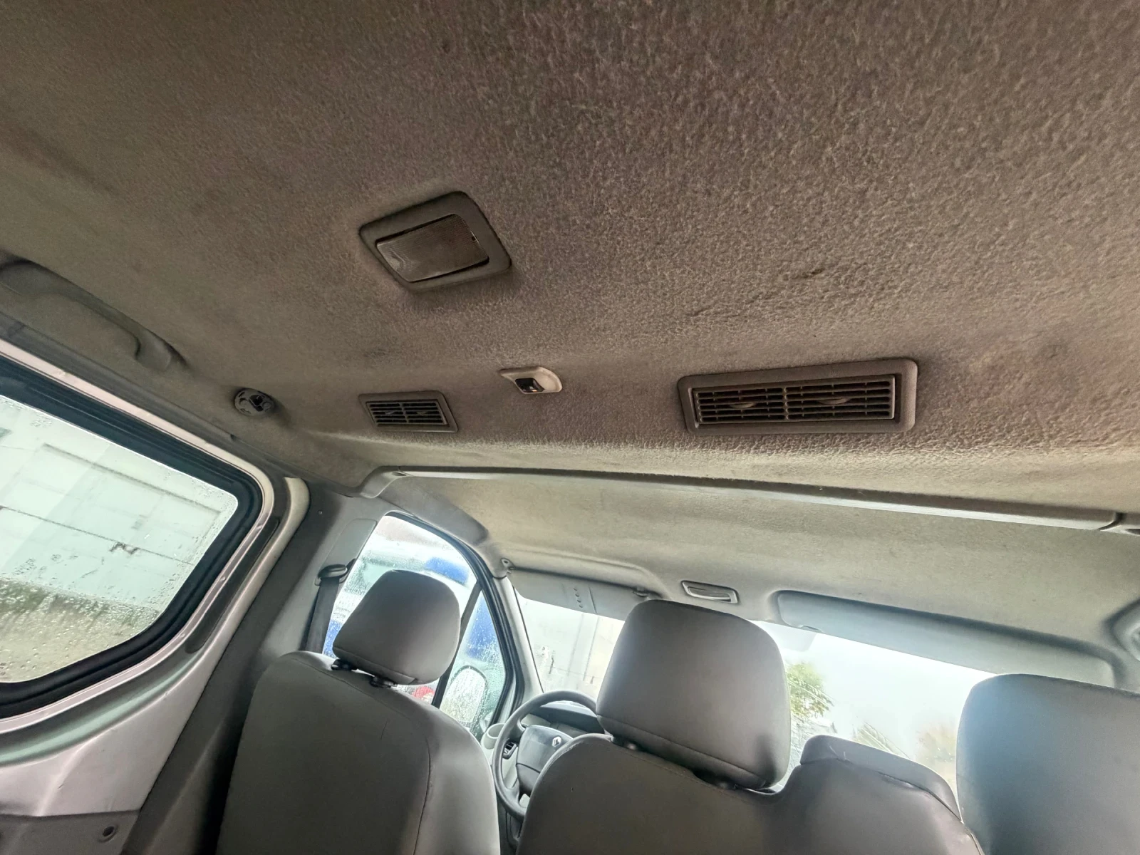 Renault Trafic 1.9DCI 101кс, снимка 11 - Бусове и автобуси - 56705921