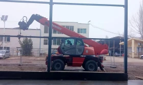 Телескопични товарачи Manitou MRT 2540, снимка 17