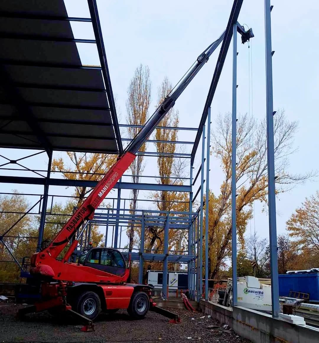 Телескопични товарачи Manitou MRT 2540 - изображение 10