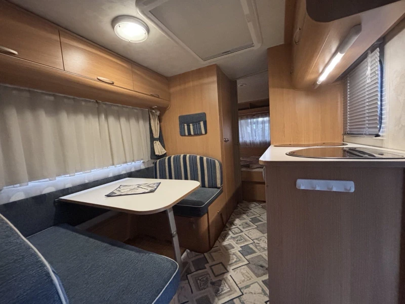 Каравана Adria Altea 462 PK, снимка 13 - Каравани и кемпери - 52499098