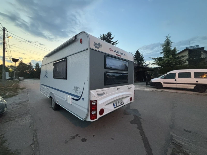 Каравана Adria Altea 462 PK, снимка 5 - Каравани и кемпери - 52499098