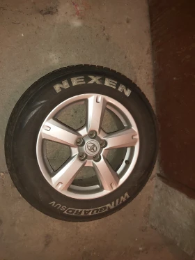 Гуми с джанти Nexen 225/65R17, снимка 6 - Гуми и джанти - 47464831