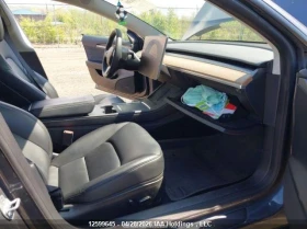 Tesla Model 3 Лонг Рейндж 4x4 термопомпа, снимка 5