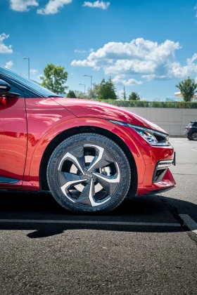 Kia EV6 GT Line, снимка 16