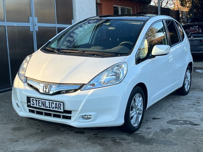 Honda Jazz  Facelift Automat, снимка 3 - Автомобили и джипове - 43629541