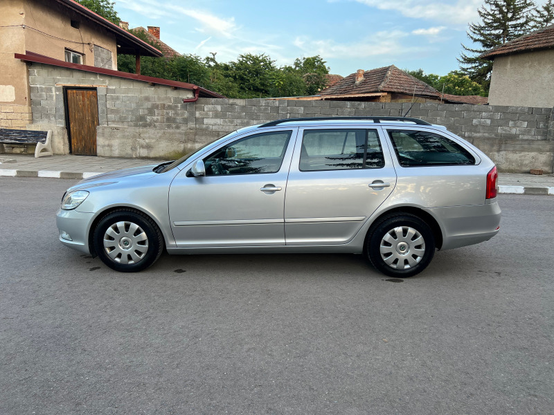 Skoda Octavia, снимка 6 - Автомобили и джипове - 46256030