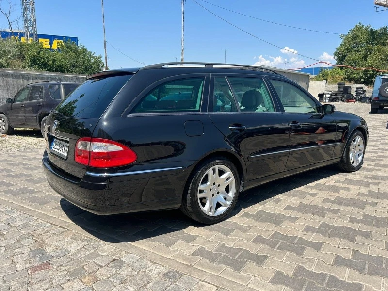 Mercedes-Benz E 320, снимка 4 - Автомобили и джипове - 46611613