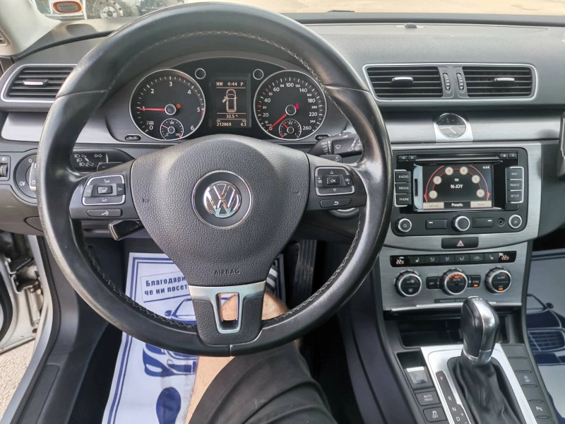 VW Passat УНИКАТ/NAVI/euro5, снимка 9 - Автомобили и джипове - 47448035