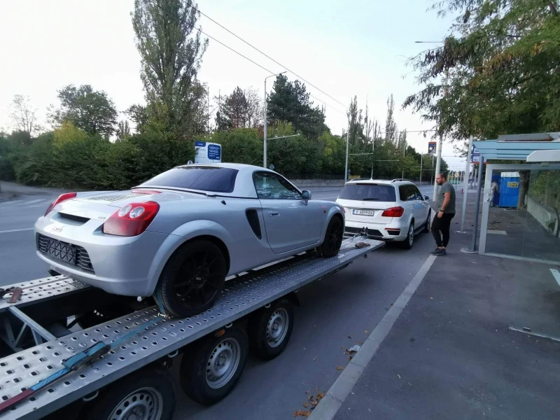 Toyota Mr2 SPYDER, снимка 3 - Автомобили и джипове - 47892463