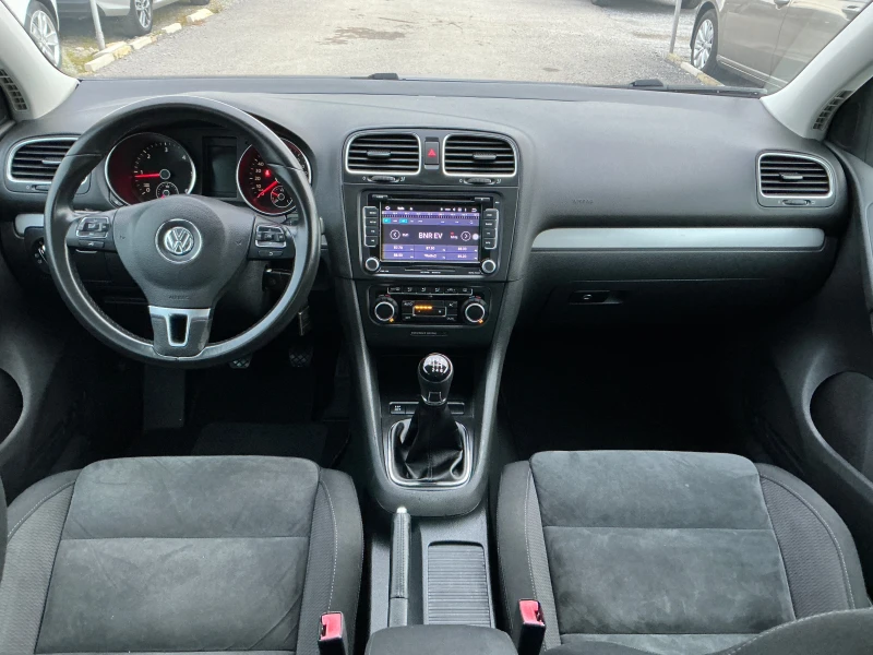 VW Golf 2.0 TDI, снимка 12 - Автомобили и джипове - 48540319