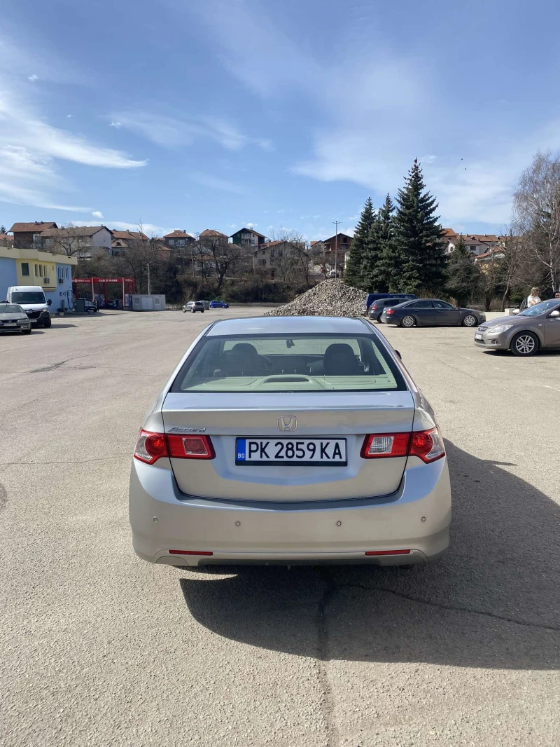 Honda Accord 8 Gen i-DTEC, снимка 6 - Автомобили и джипове - 49494009