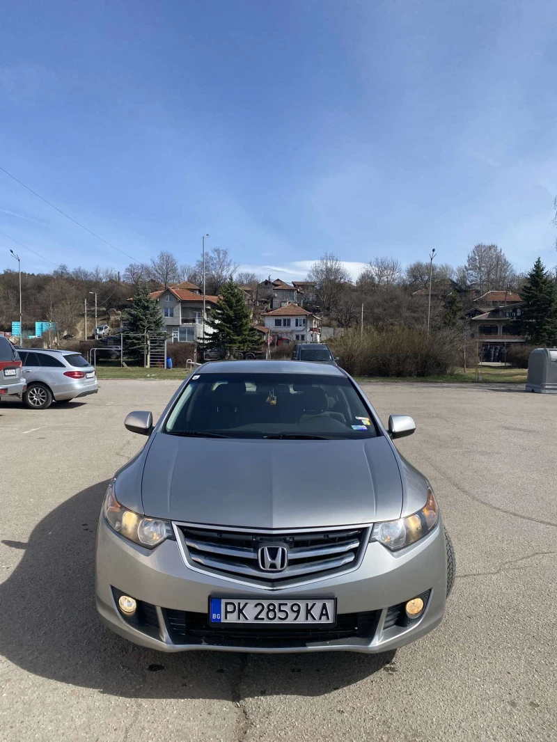 Honda Accord 8 Gen i-DTEC, снимка 3 - Автомобили и джипове - 49494009