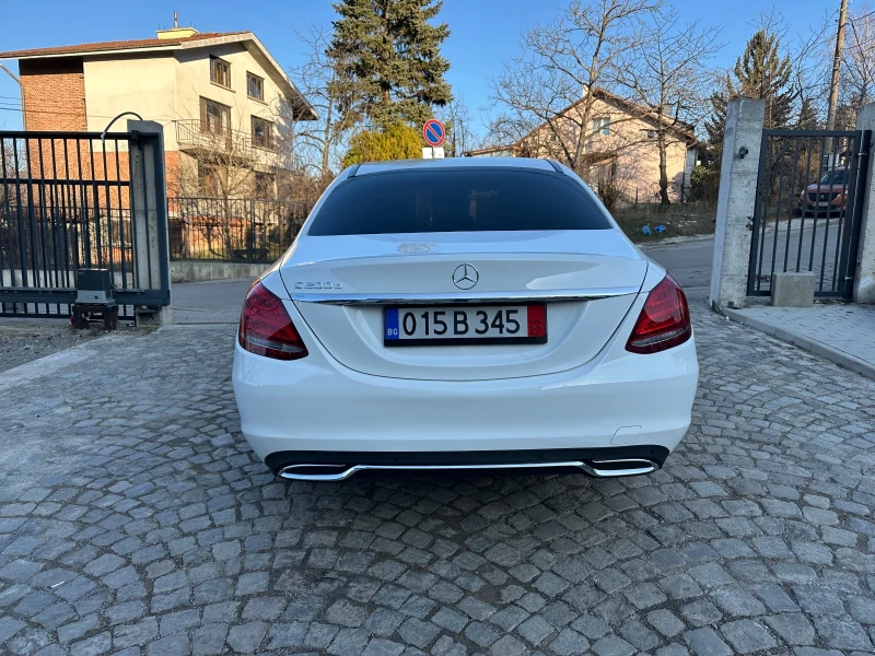 Mercedes-Benz C 200 Avangard, снимка 6 - Автомобили и джипове - 49580430