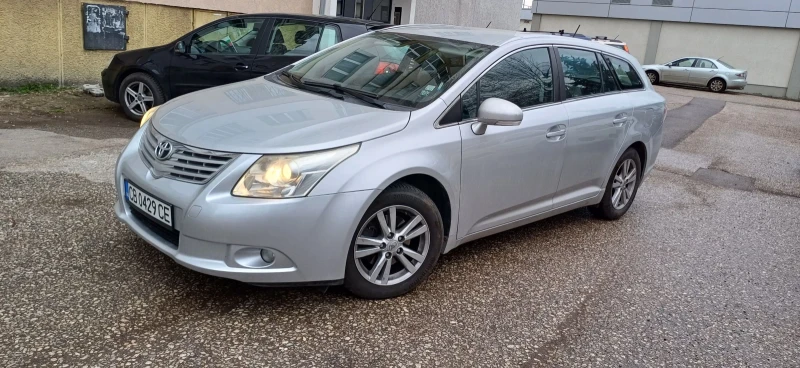 Toyota Avensis 1.8 147 vvti, снимка 2 - Автомобили и джипове - 52380891