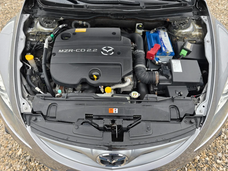 Mazda 6 2.2D 129КС! !КЛИМАТРОНИК, снимка 15 - Автомобили и джипове - 52007100