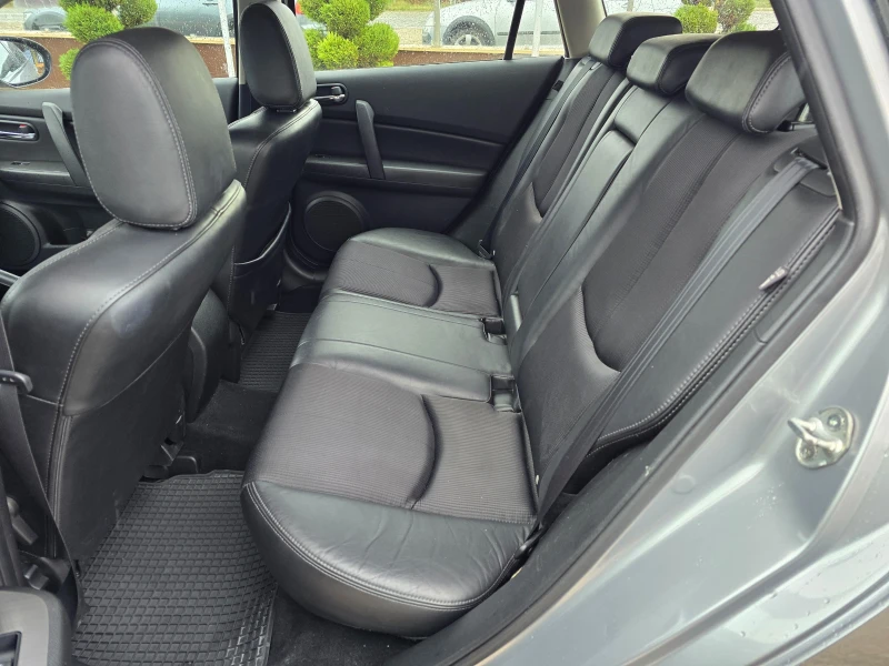 Mazda 6 2.2D 129КС! !КЛИМАТРОНИК, снимка 14 - Автомобили и джипове - 52007100