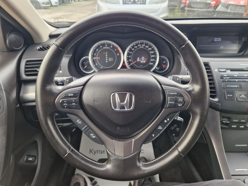Honda Accord 2.0i-VTEC Автоматик, снимка 14 - Автомобили и джипове - 52379274