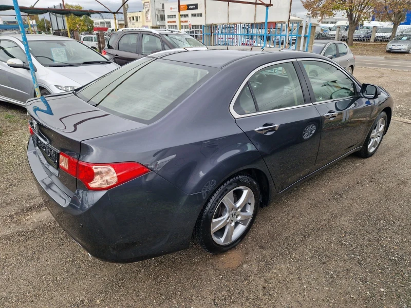 Honda Accord 2.0i-VTEC Автоматик, снимка 3 - Автомобили и джипове - 52379274