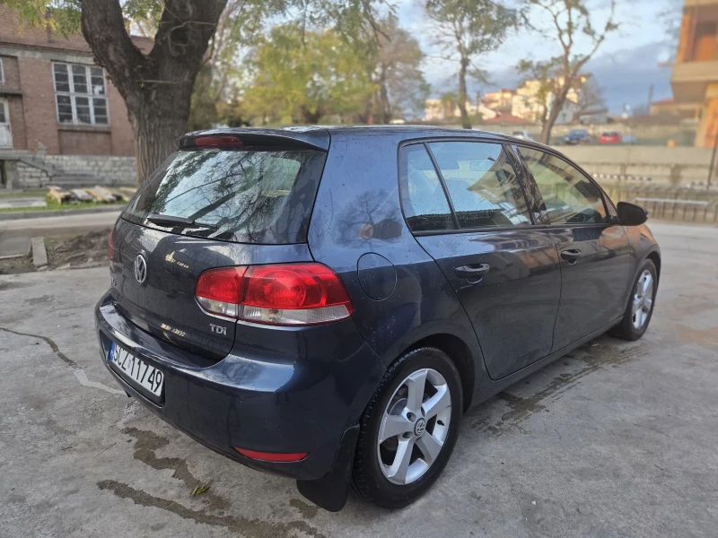 VW Golf, снимка 14 - Автомобили и джипове - 52479427
