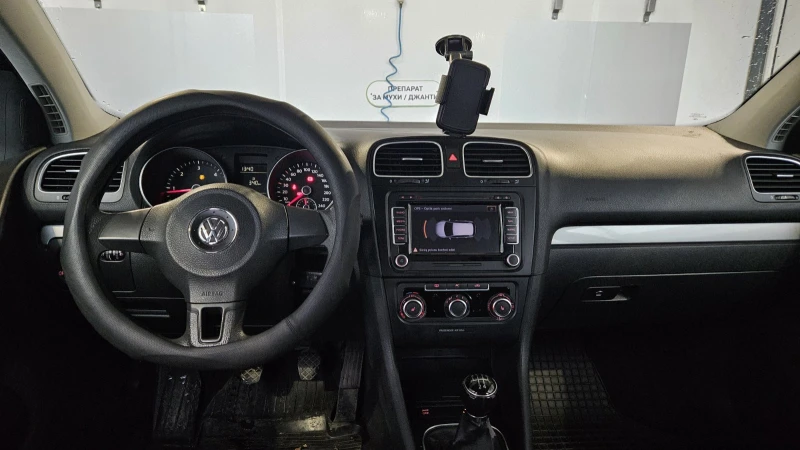 VW Golf, снимка 4 - Автомобили и джипове - 52479427