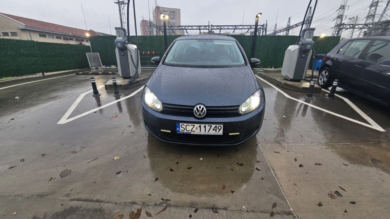 VW Golf, снимка 5 - Автомобили и джипове - 52479427