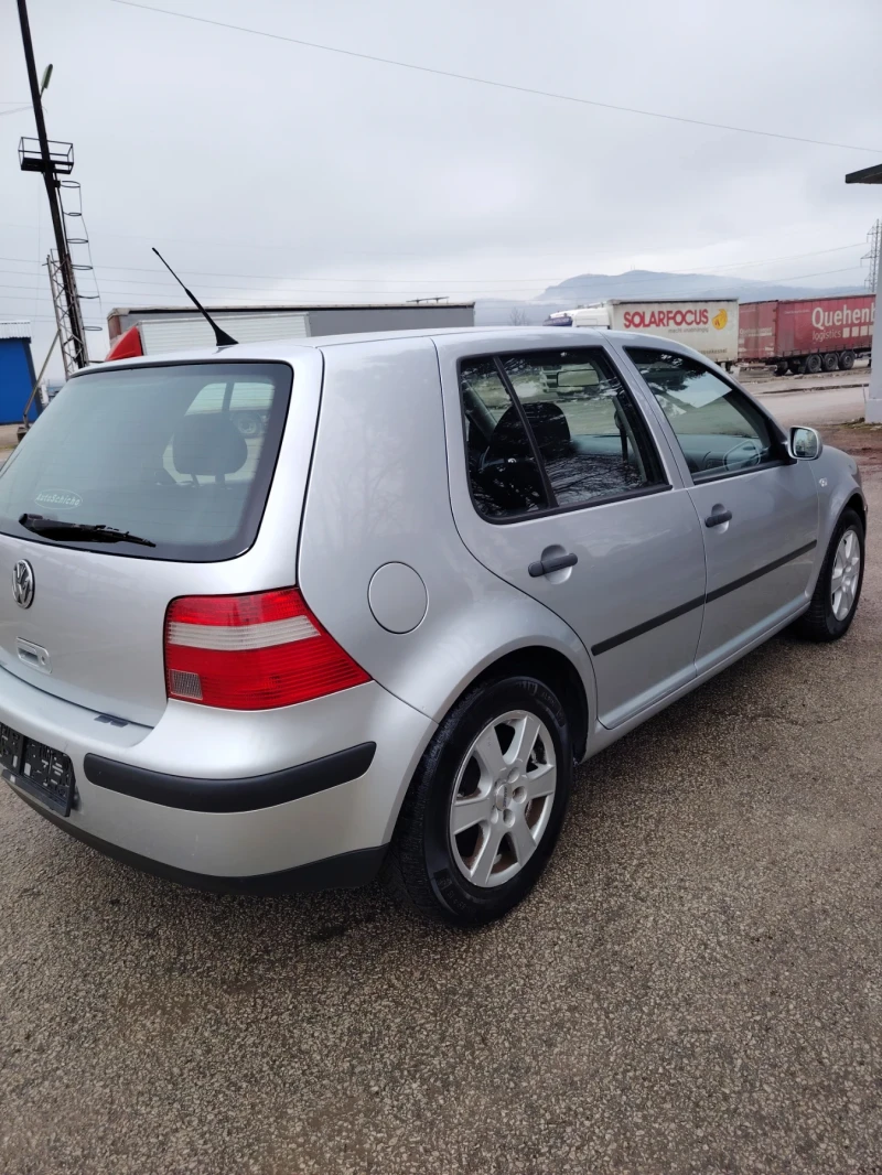 VW Golf, снимка 5 - Автомобили и джипове - 53470278