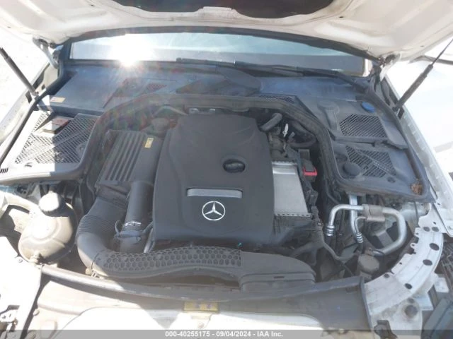 Mercedes-Benz C 300 AMG* 4MATIC* Burmester* Full LED* Подгрев* , снимка 10 - Автомобили и джипове - 47846567