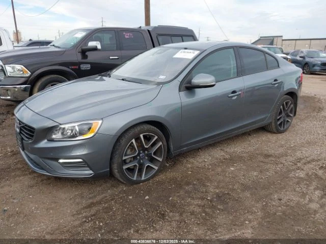 Volvo S60 AWD* T5 MOMENTUM* DYNAMIC* ПАМЕТ* NAVI* REMOTE - изображение 2
