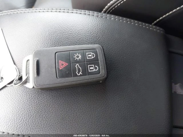 Volvo S60 AWD* T5 MOMENTUM* DYNAMIC* ПАМЕТ* NAVI* REMOTE - изображение 10