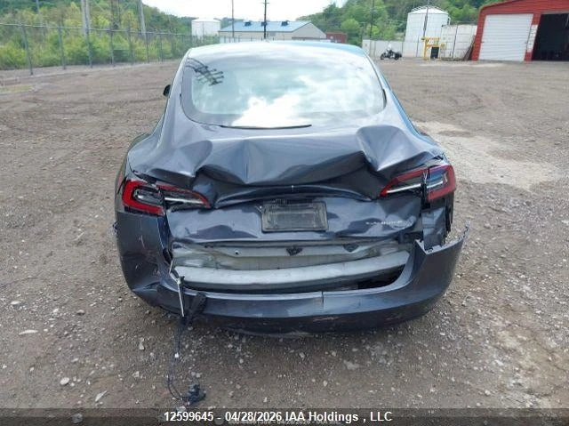 Tesla Model 3 Лонг Рейндж 4x4 термопомпа, снимка 16 - Автомобили и джипове - 54721810