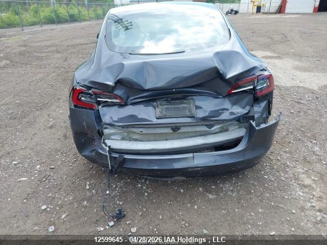 Tesla Model 3 Лонг Рейндж 4x4 термопомпа, снимка 6 - Автомобили и джипове - 54721810