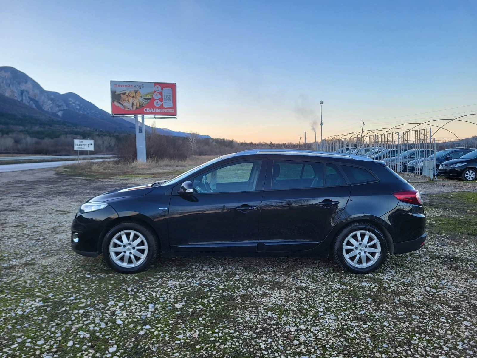 Renault Megane 1.5DCi FaceLift - изображение 2