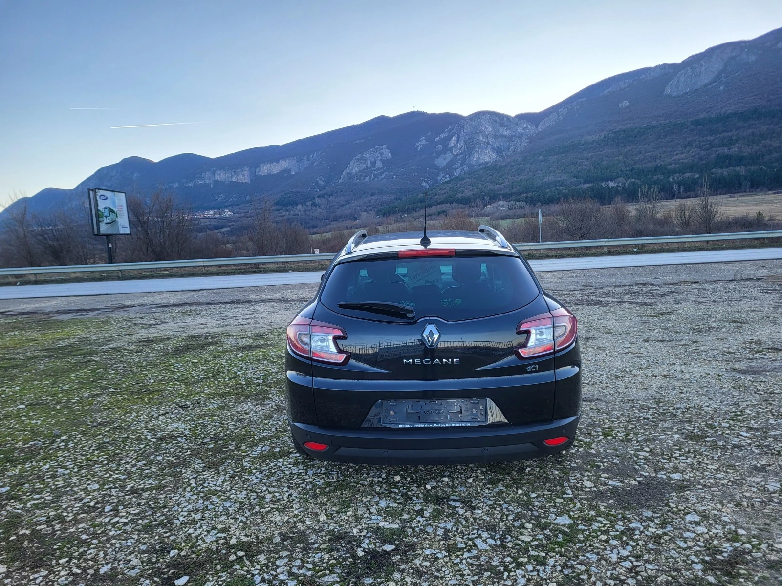 Renault Megane 1.5DCi FaceLift - изображение 4