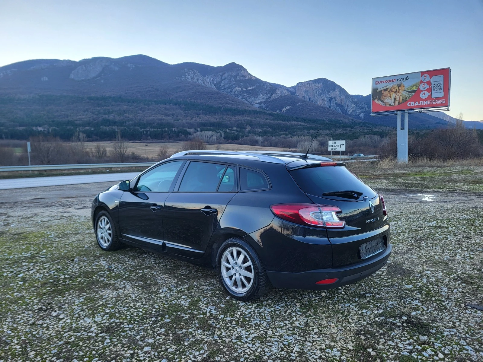 Renault Megane 1.5DCi FaceLift - изображение 3