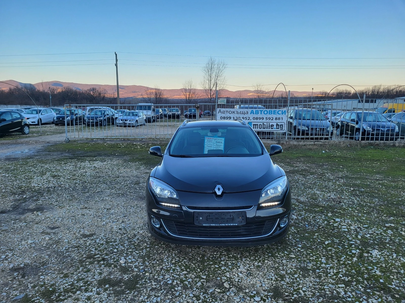 Renault Megane 1.5DCi FaceLift - изображение 8