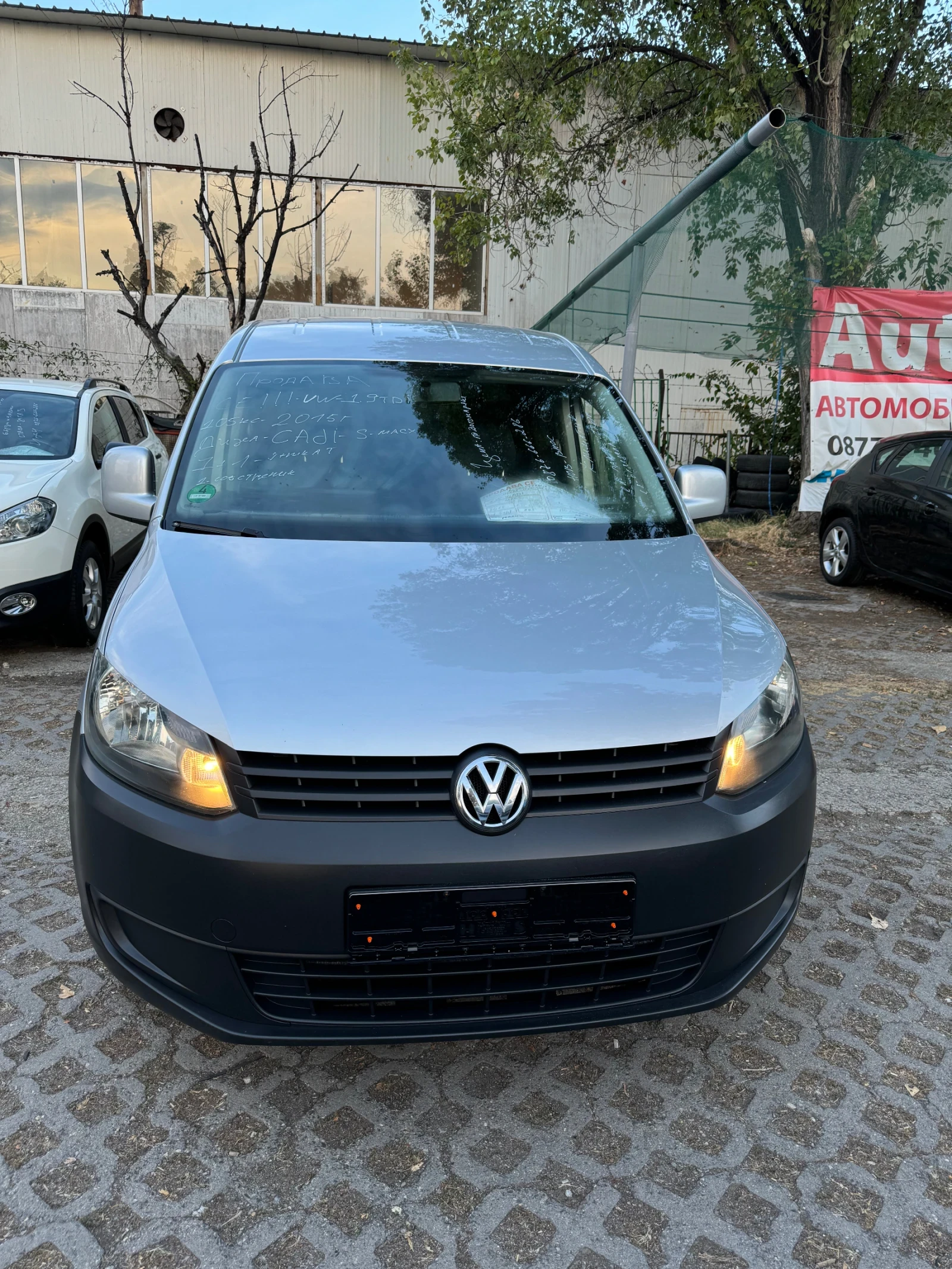 VW Caddy 1.6TDI MAXI - изображение 3