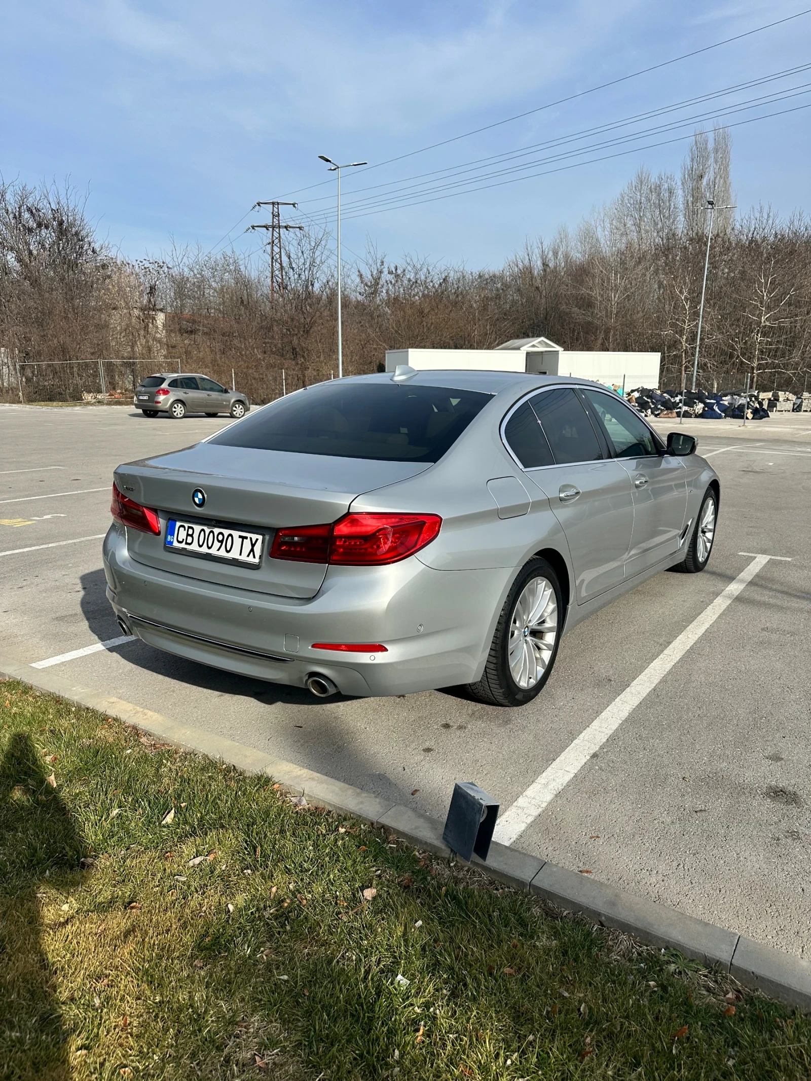 BMW 520 xDrive luxury line - изображение 5