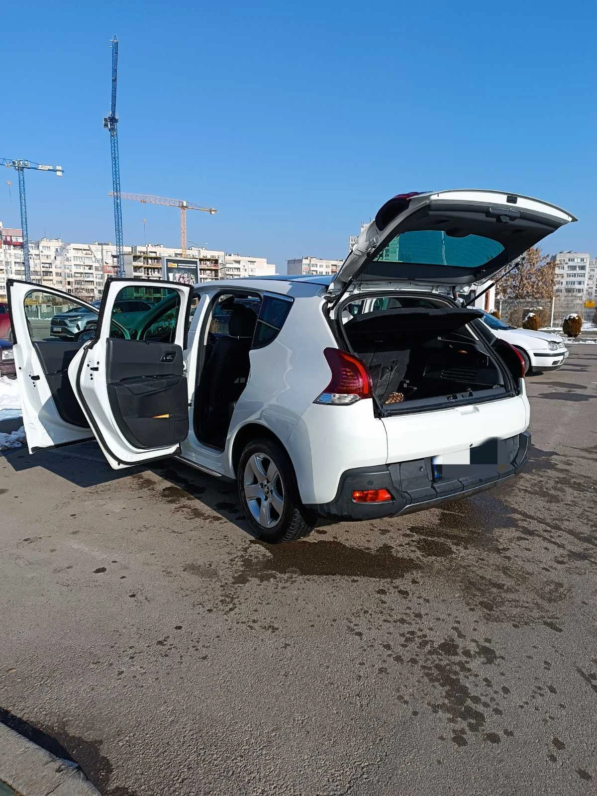 Peugeot 3008 1.6 BlueHDI Allure NAVI/PANO/KOJA/AUTO - изображение 3