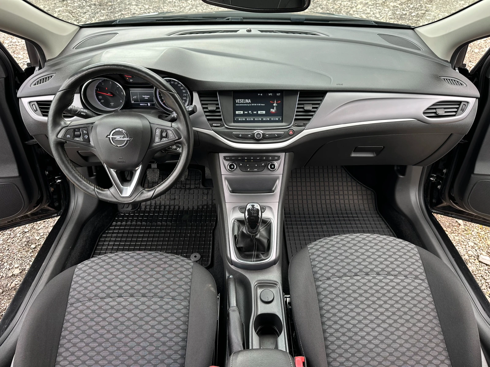 Opel Astra 1, 6CDTI 110kc - изображение 10