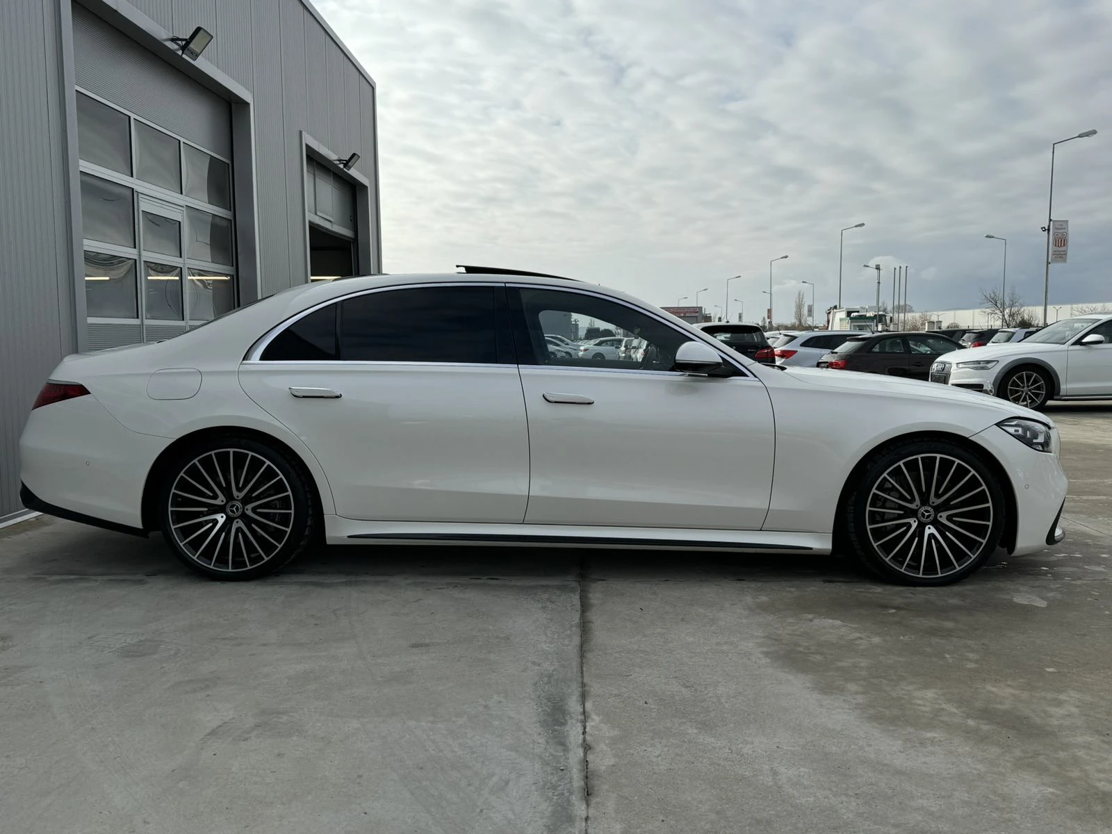 Mercedes-Benz S 500 435ps* L* 4M* AMG-Line* 3xTV* Head Up* Burm* Pano* - изображение 6
