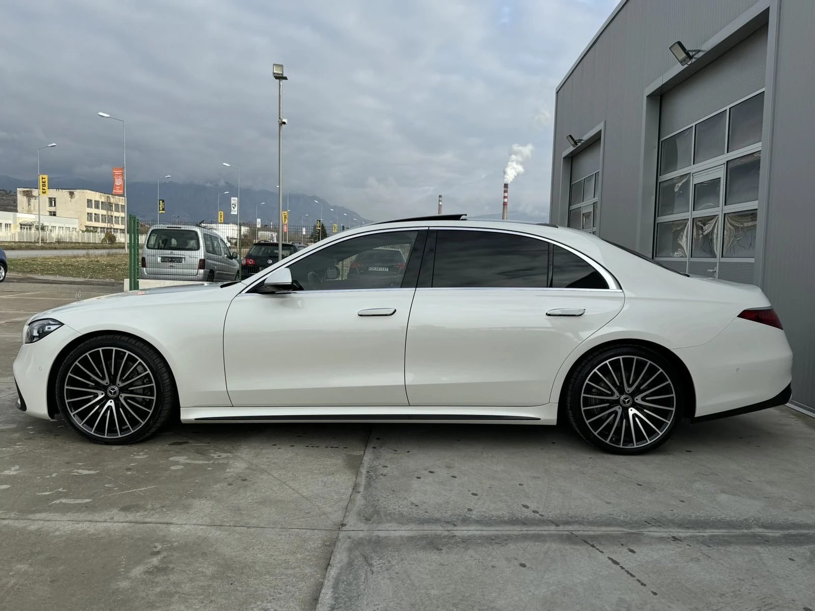 Mercedes-Benz S 500 435ps* L* 4M* AMG-Line* 3xTV* Head Up* Burm* Pano* - изображение 2