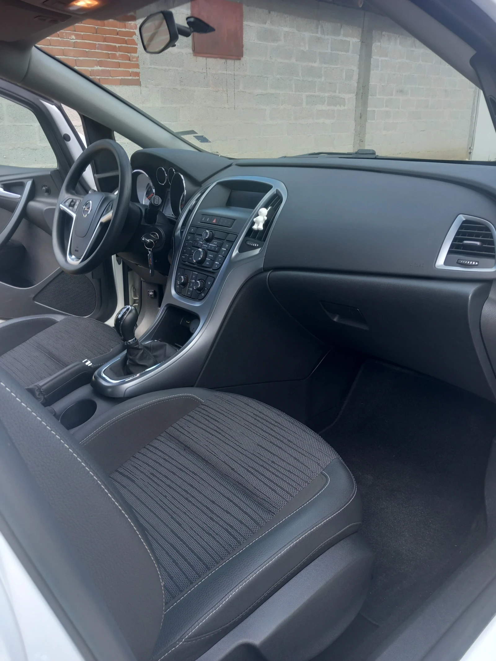 Opel Astra  - изображение 5