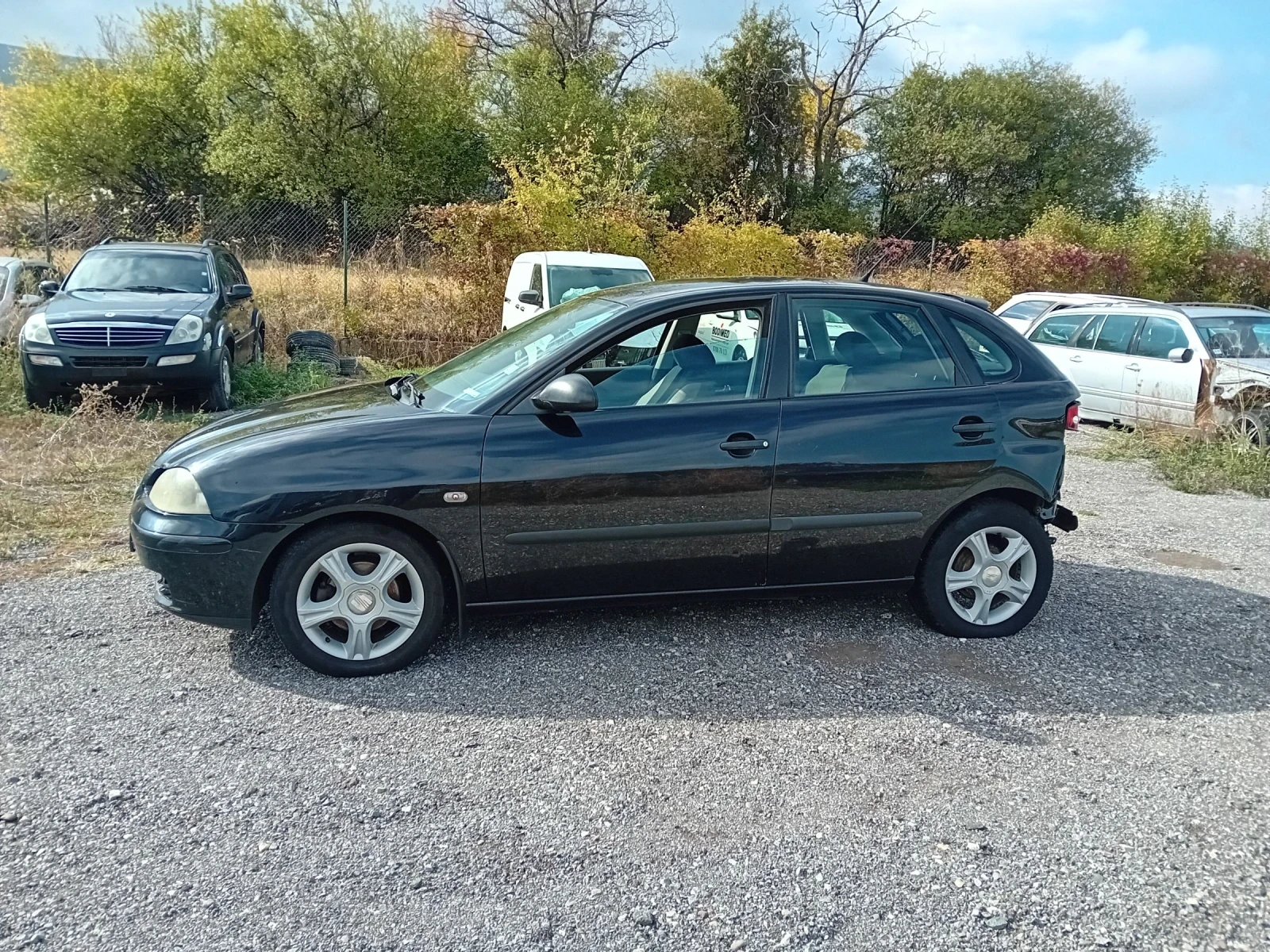 Seat Ibiza Бракувана пали и работи! Цяла за части! ASY - изображение 4