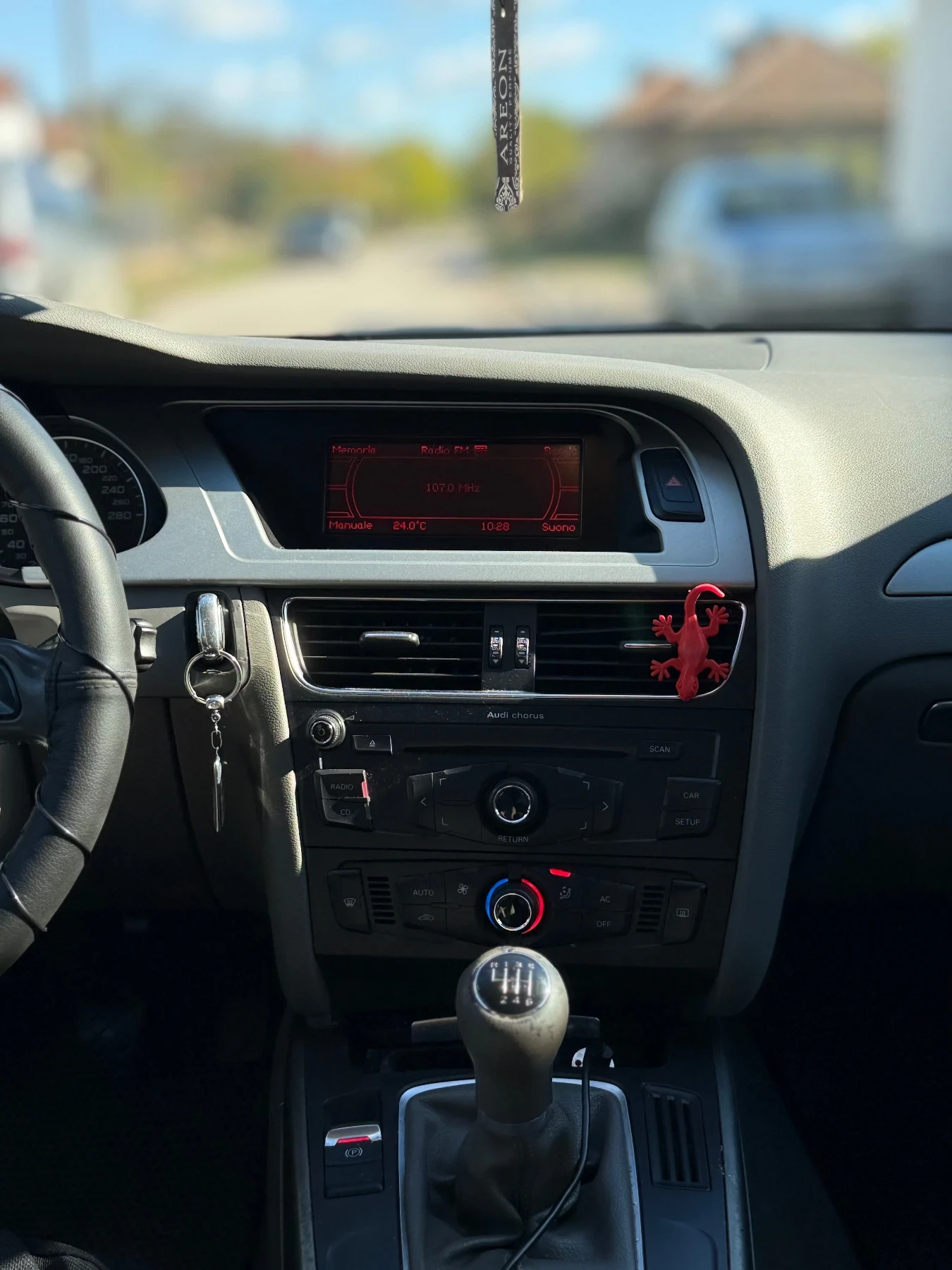 Audi A4 3.0 TDi | Mobile.bg   5