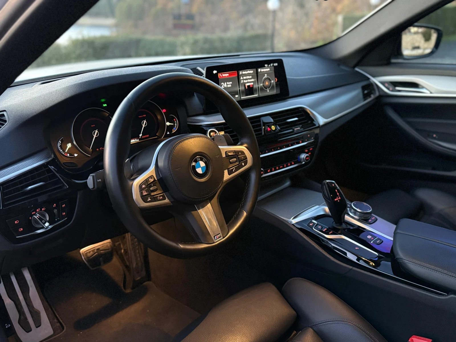 BMW 540 MPack* HeadUp* XDrive* Distronic* Memory* Ambient | Mobile.bg � ����������� 12