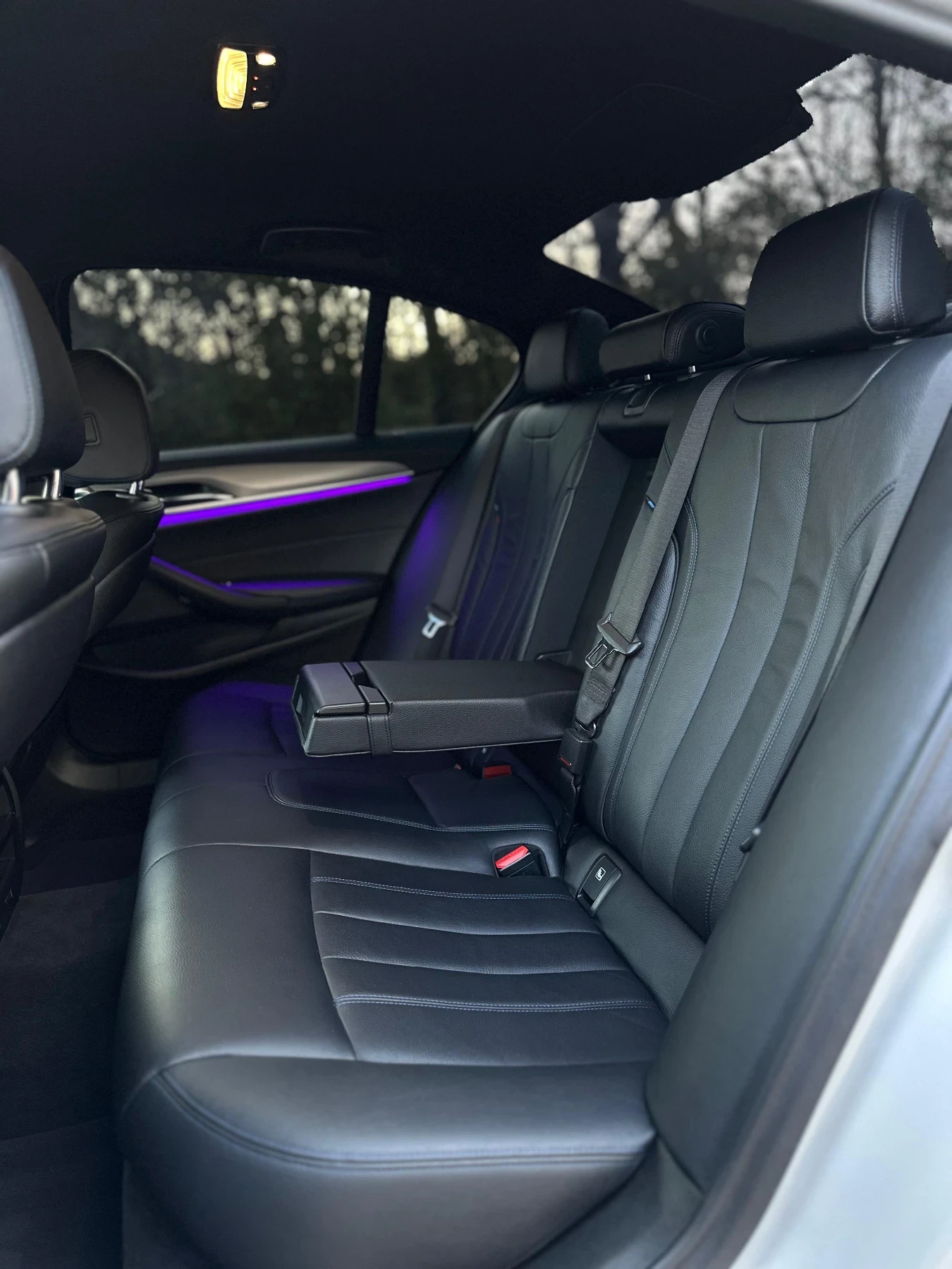 BMW 540 MPack* HeadUp* XDrive* Distronic* Memory* Ambient - изображение 9