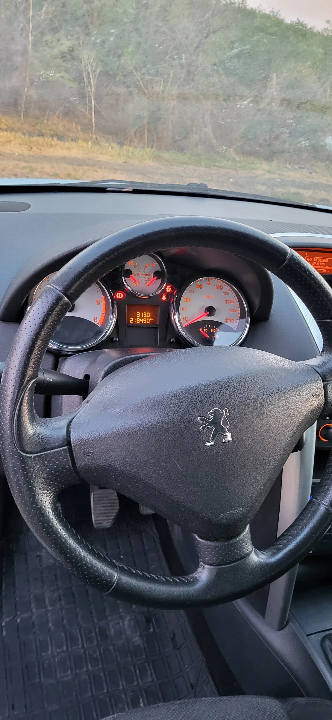 Peugeot 207  - изображение 8